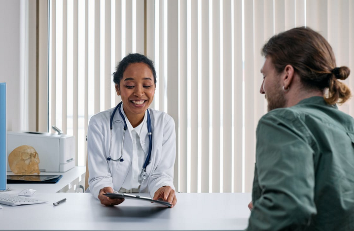 Things To Consider When Taking Medical Courses Online